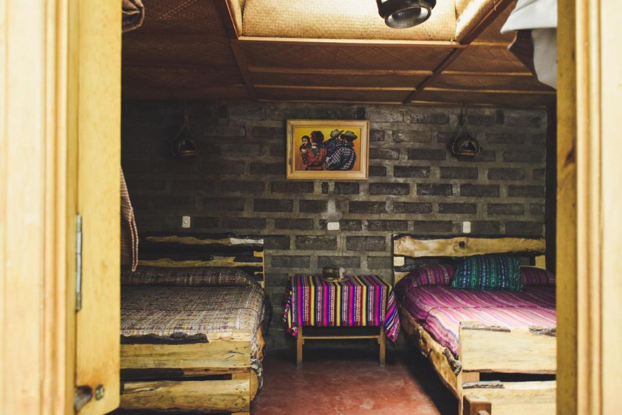 Casa Maya, Authentic Homestay San Juan La Laguna Bagian luar foto